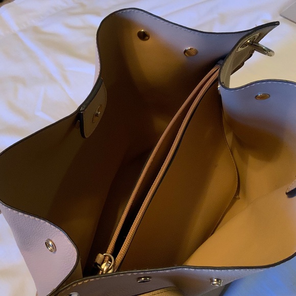 Guess Tan Faux Leather Roomy Bag Purse - Picture 3 of 16